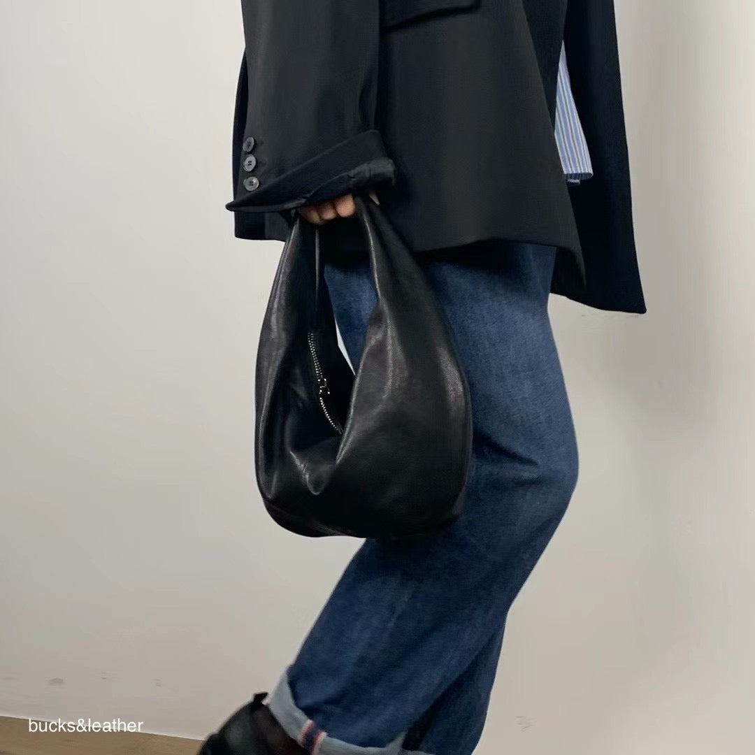 Mardi; mardi mercredi; 韓國代購;代購;korea; bag; leather; handbag; 牛皮;羊皮;手袋;皮袋;bucks & leather; fashion; 時裝; 韓國;正貨;正版;正品;韓國直送;代購直送;衛衣;hoodie; 東大門