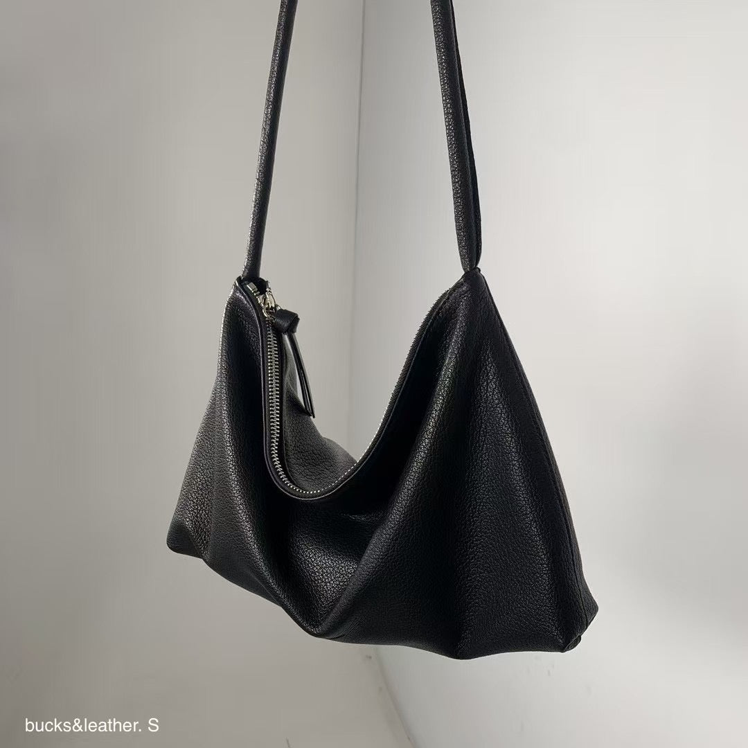 Mardi; mardi mercredi; 韓國代購;代購;korea; bag; leather; handbag; 牛皮;羊皮;手袋;皮袋;bucks & leather; fashion; 時裝; 韓國;正貨;正版;正品;韓國直送;代購直送;衛衣;hoodie; 東大門;韓國代購;韓國直送;韓國袋;韓國手袋;韓國製造;真皮手袋;牛皮袋;羊皮袋;korea; made in korea; 韓國正版