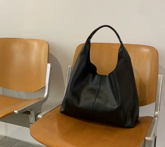 B104 cowhide daily practical tote bag