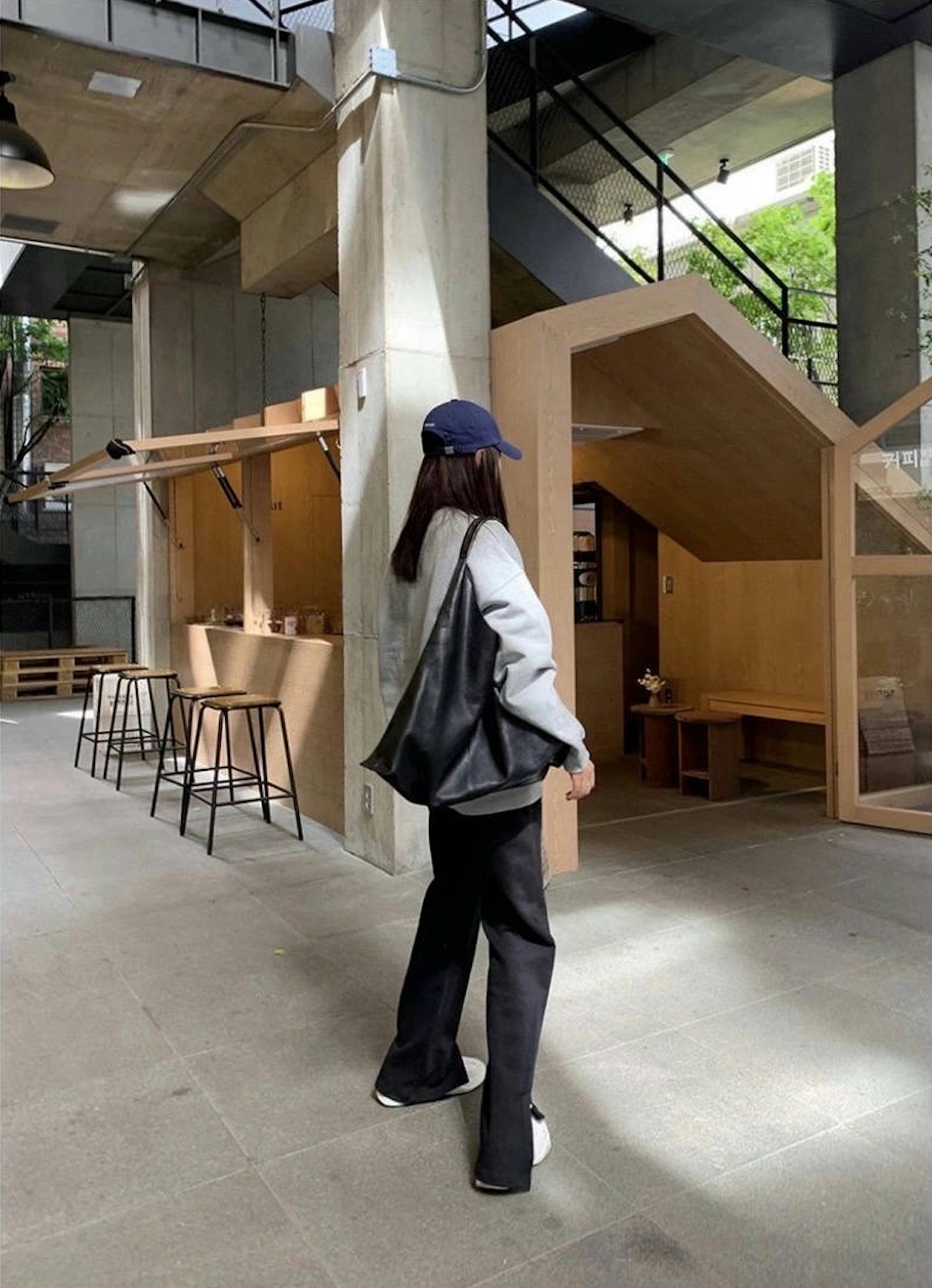 Mardi; mardi mercredi; 韓國代購;代購;korea; bag; leather; handbag; 牛皮;羊皮;手袋;皮袋;bucks & leather; fashion; 時裝; 韓國;正貨;正版;正品;韓國直送;代購直送;衛衣;hoodie; 東大門;韓國代購;韓國直送;韓國袋;韓國手袋;韓國製造;真皮手袋;牛皮袋;羊皮袋;korea; made in korea; 韓國正版