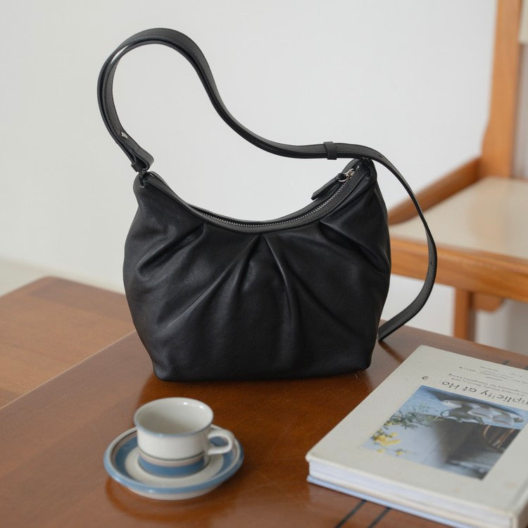 Mardi; mardi mercredi; 韓國代購;代購;korea; bag; leather; handbag; 牛皮;羊皮;手袋;皮袋;bucks & leather; fashion; 時裝; 韓國;正貨;正版;正品;韓國直送;代購直送;衛衣;hoodie; 東大門