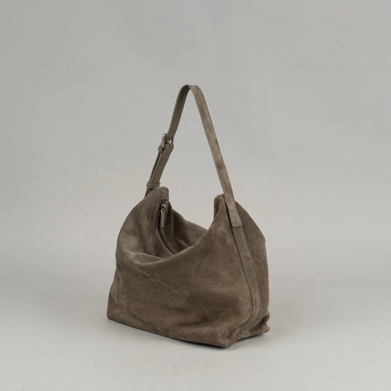 B197 復古文青麂皮袋