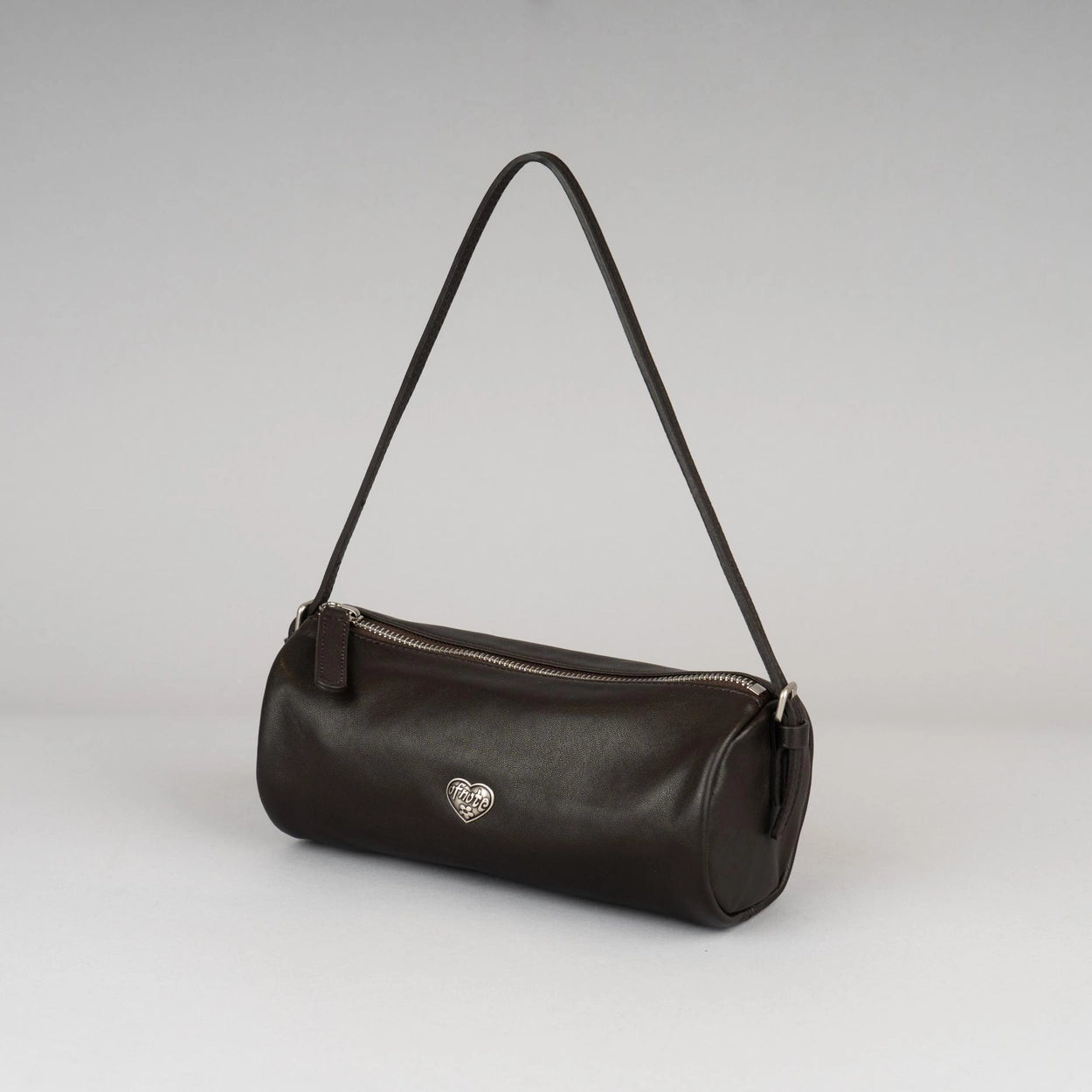 B193 bucks&leather Barrel Bag 羊皮筆筒包