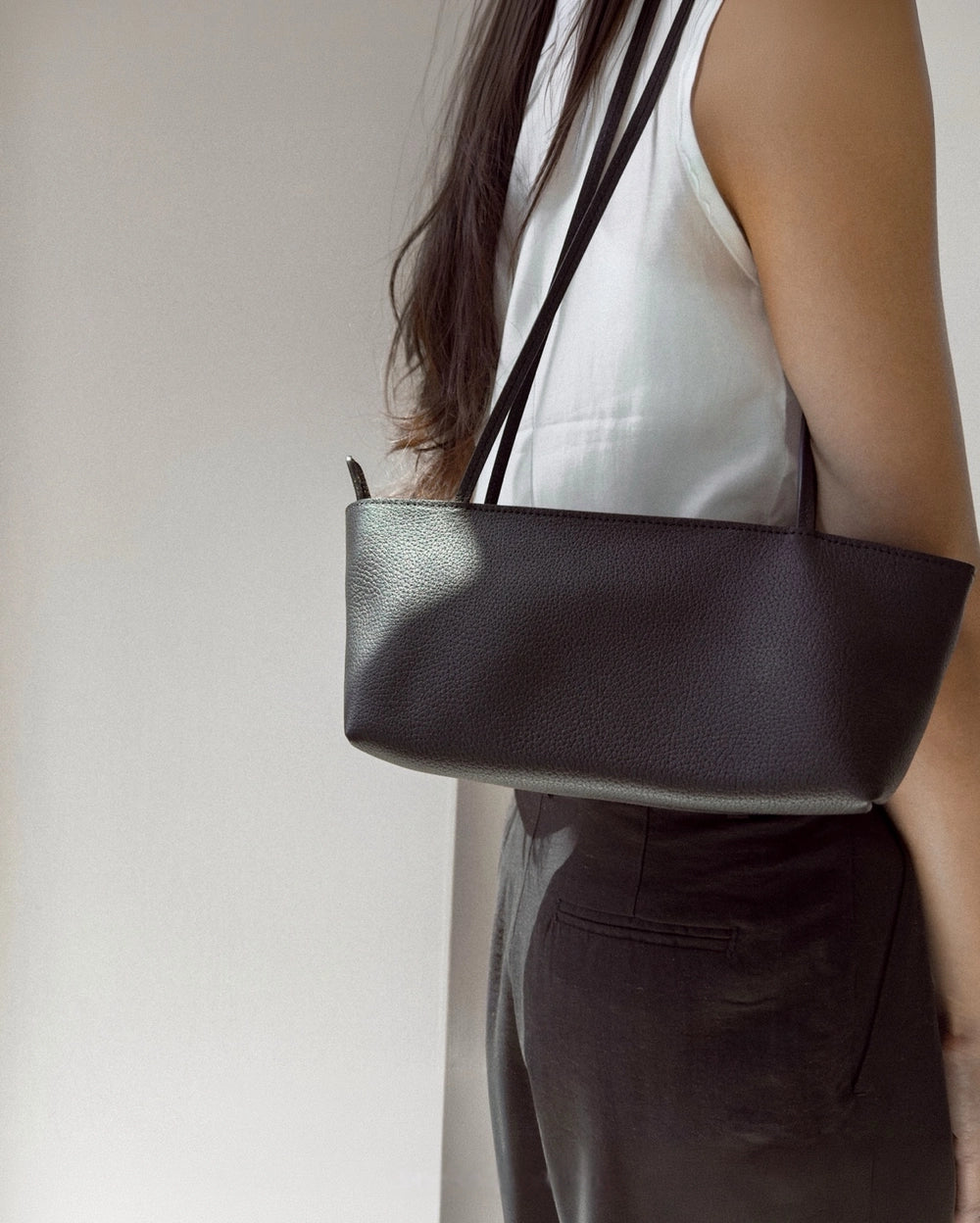 B225  牛皮｜Mute Shoulder Bag