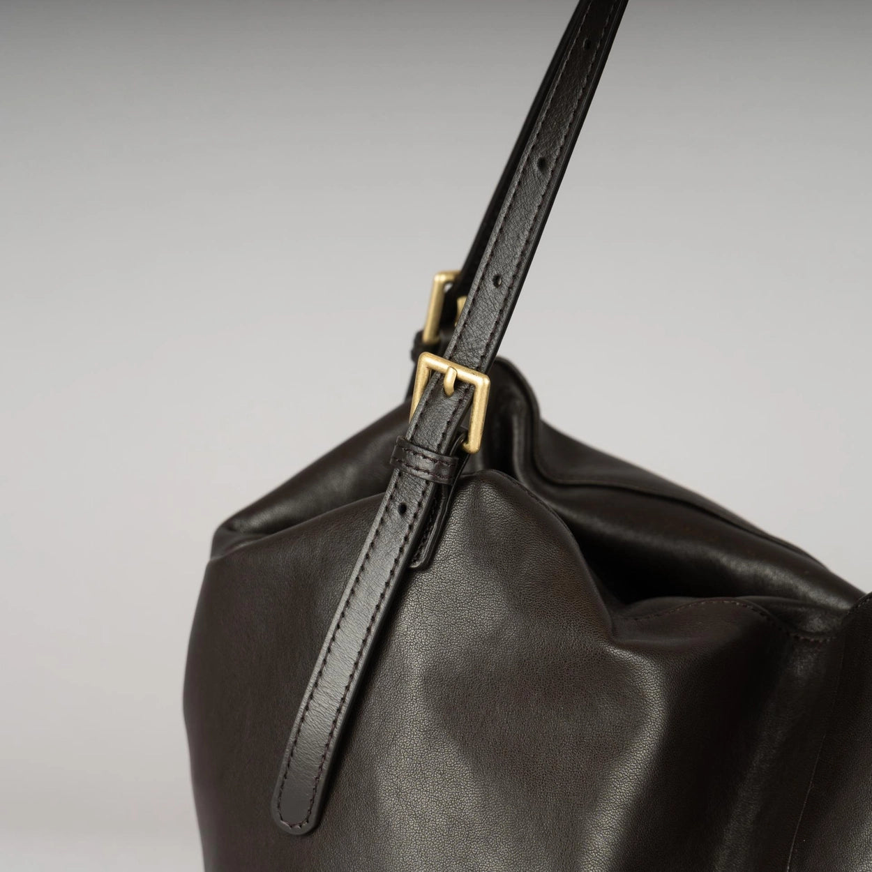 韓國代購；韓國直送；韓國袋；韓國手袋；韓國製造；真皮手袋；牛皮袋；羊皮袋；korea; made in korea; 韓國正版