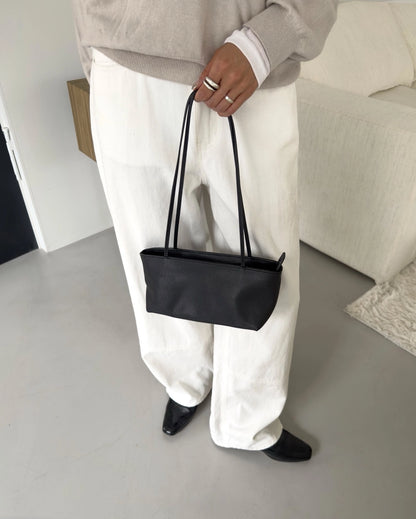 B225  牛皮｜Mute Shoulder Bag