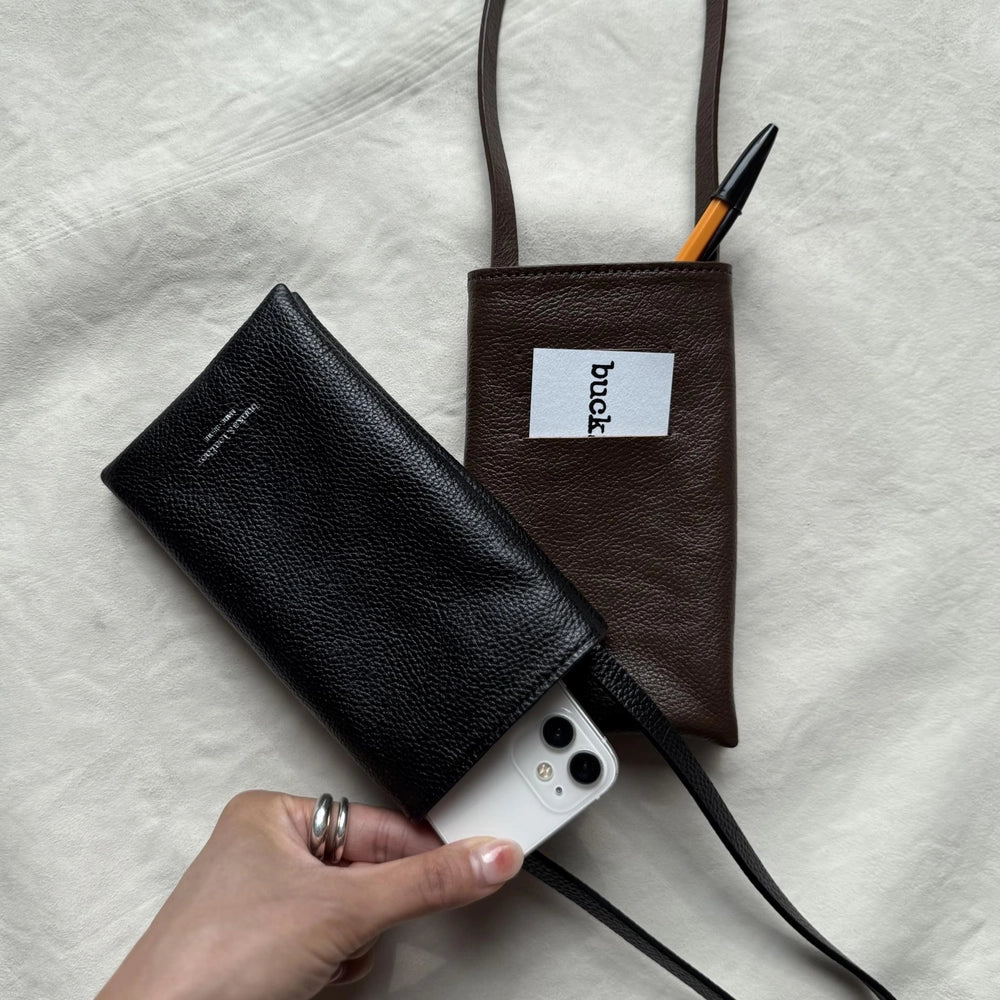 Mardi; mardi mercredi; 韓國代購；代購；korea; bag; leather; handbag; 牛皮；羊皮；手袋；皮袋；bucks & leather; fashion; 時裝； 韓國；正貨；正版；正品；韓國直送；代購直送；衛衣；hoodie; 東大門；韓國代購；韓國直送；韓國袋；韓國手袋；韓國製造；真皮手袋；牛皮袋；羊皮袋；korea; made in korea; 韓國正版