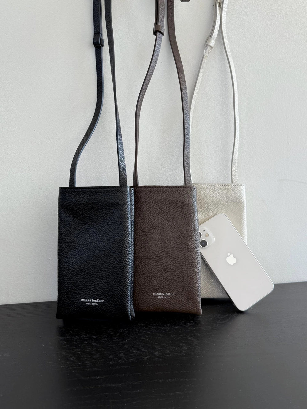 Mardi; mardi mercredi; 韓國代購；代購；korea; bag; leather; handbag; 牛皮；羊皮；手袋；皮袋；bucks & leather; fashion; 時裝； 韓國；正貨；正版；正品；韓國直送；代購直送；衛衣；hoodie; 東大門；韓國代購；韓國直送；韓國袋；韓國手袋；韓國製造；真皮手袋；牛皮袋；羊皮袋；korea; made in korea; 韓國正版