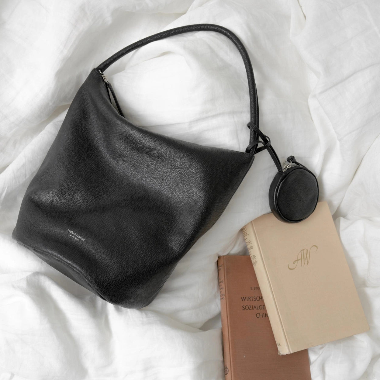 B189L Tube bag (牛皮/5 colours)