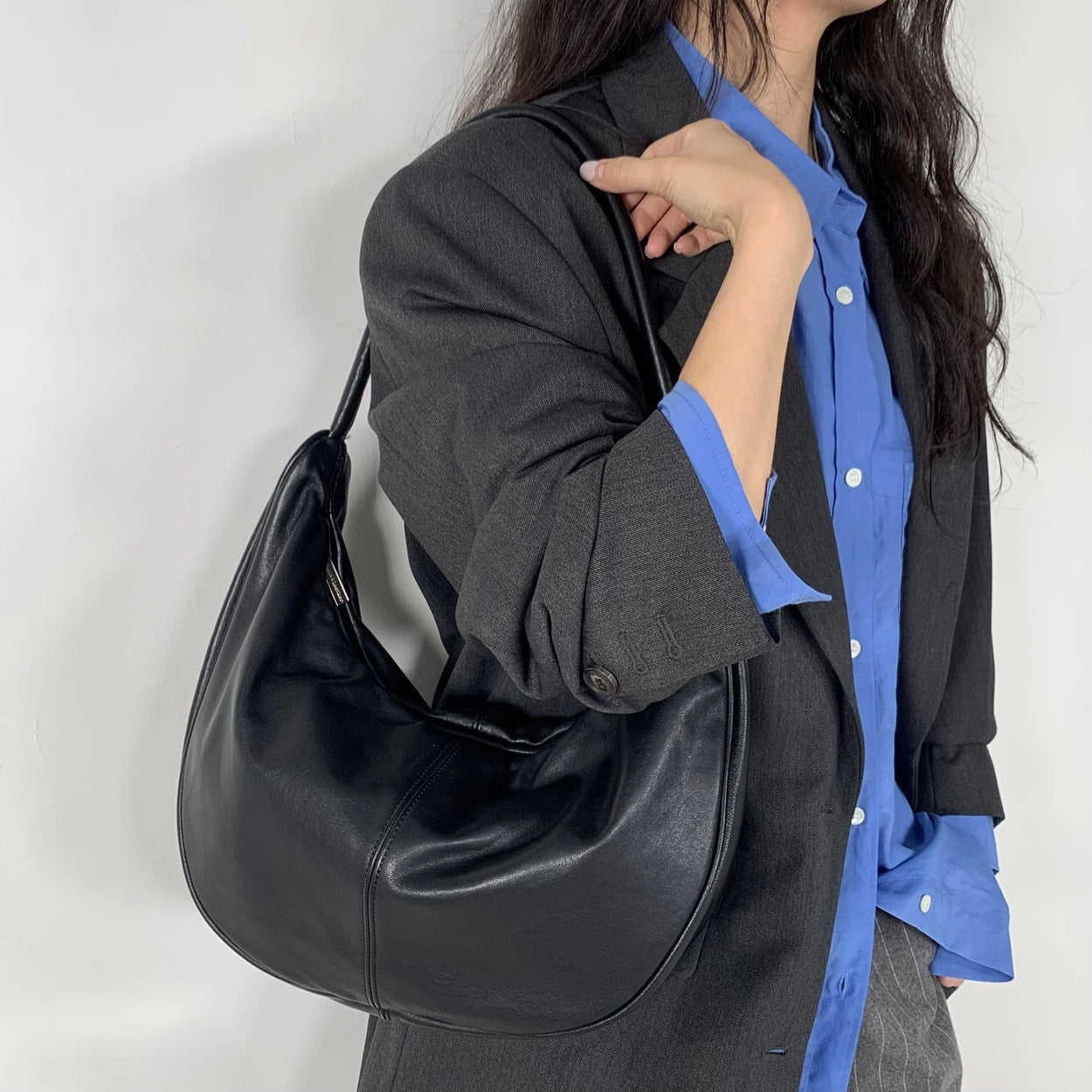 B196L 弦月袋 Curved Hobo Bag (羊皮/麂皮)