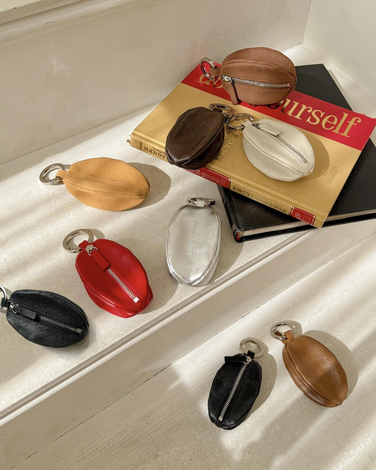 A108 Pumpkin Pouch 欖球形鎖匙扣