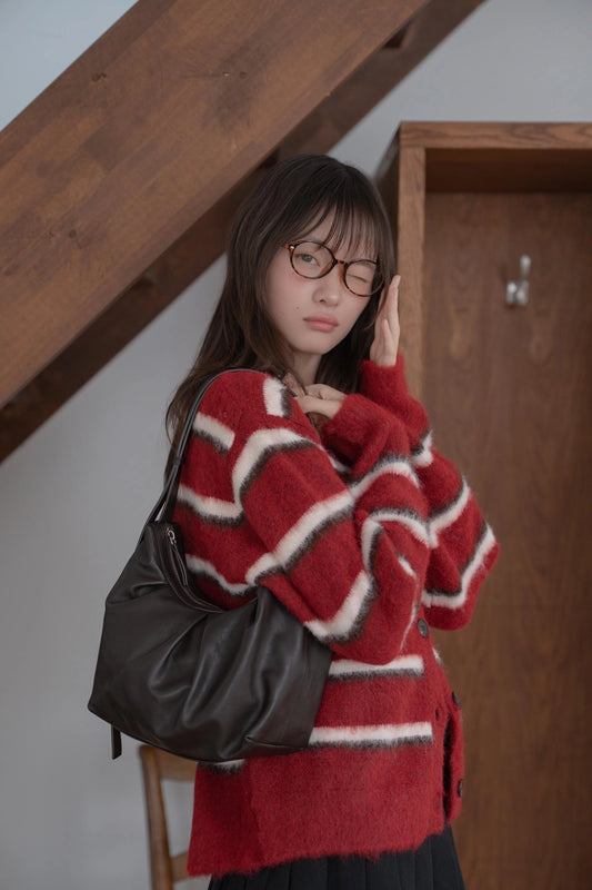 Mardi; mardi mercredi; 韓國代購；代購；korea; bag; leather; handbag; 牛皮；羊皮；手袋；皮袋；bucks & leather; fashion; 時裝； 韓國；正貨；正版；正品；韓國直送；代購直送；衛衣；hoodie; 東大門