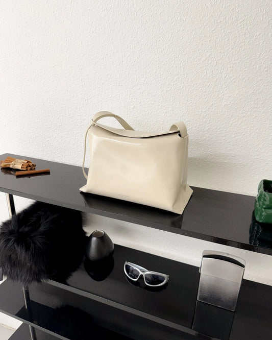 B207L bucks&leather ｜Bread Bag/亮面牛皮（大）