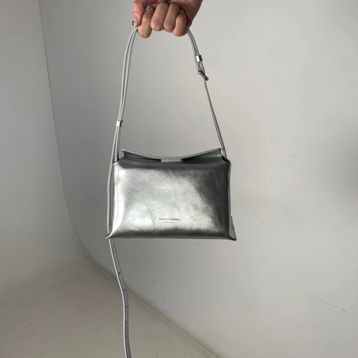 B207S bucks&leather ｜Bread Bag/亮面牛皮（S）