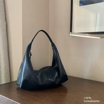 B130M 軟熟羊皮 Hobo Bag（M）