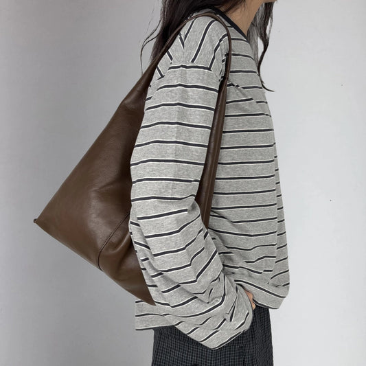 B104M 手工牛皮Tote Bag（中）