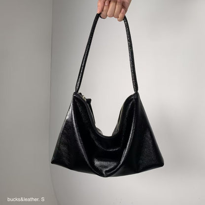 Mardi; mardi mercredi; 韓國代購；代購；korea; bag; leather; handbag; 牛皮；羊皮；手袋；皮袋；bucks & leather; fashion; 時裝； 韓國；正貨；正版；正品；韓國直送；代購直送；衛衣；hoodie; 東大門；韓國代購；韓國直送；韓國袋；韓國手袋；韓國製造；真皮手袋；牛皮袋；羊皮袋；korea; made in korea; 韓國正版