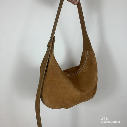 Mardi; mardi mercredi; 韓國代購；代購；korea; bag; leather; handbag; 牛皮；羊皮；手袋；皮袋；bucks & leather; fashion; 時裝； 韓國；正貨；正版；正品；韓國直送；代購直送；衛衣；hoodie; 東大門；韓國代購；韓國直送；韓國袋；韓國手袋；韓國製造；真皮手袋；牛皮袋；羊皮袋；korea; made in korea; 韓國正版