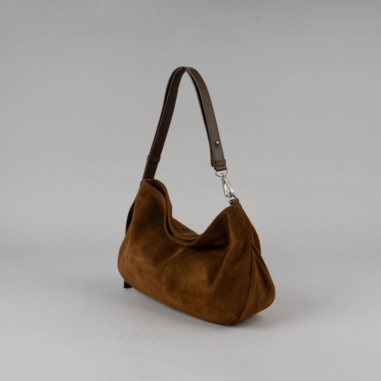 Mardi; mardi mercredi; 韓國代購；代購；korea; bag; leather; handbag; 牛皮；羊皮；手袋；皮袋；bucks & leather; fashion; 時裝； 韓國；正貨；正版；正品；韓國直送；代購直送；衛衣；hoodie; 東大門