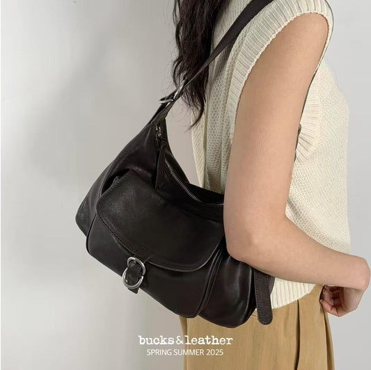 Mardi; mardi mercredi; 韓國代購；代購；korea; bag; leather; handbag; 牛皮；羊皮；手袋；皮袋；bucks & leather; fashion; 時裝； 韓國；正貨；正版；正品；韓國直送；代購直送；衛衣；hoodie; 東大門；韓國代購；韓國直送；韓國袋；韓國手袋；韓國製造；真皮手袋；牛皮袋；羊皮袋；korea; made in korea; 韓國正版