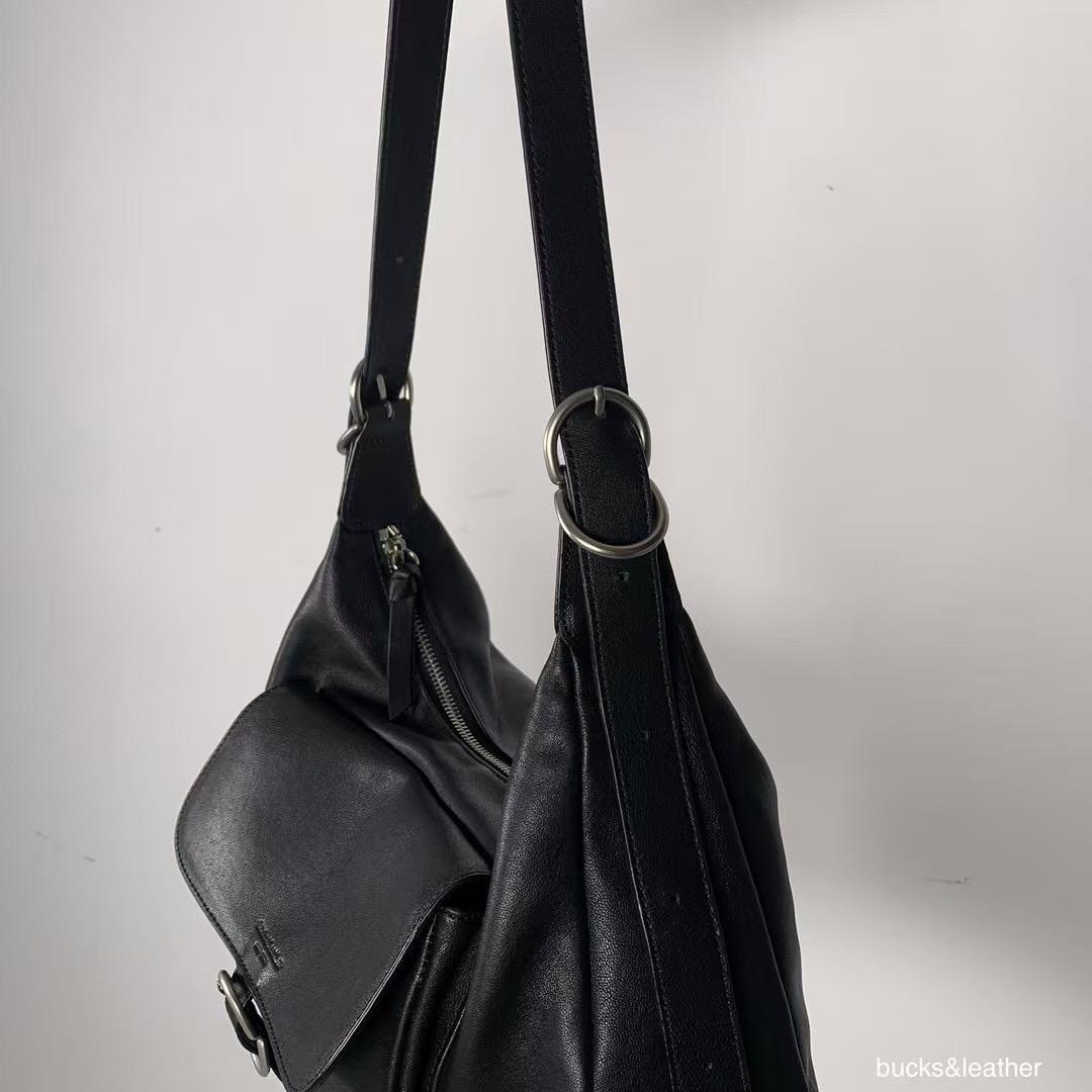 Mardi; mardi mercredi; 韓國代購；代購；korea; bag; leather; handbag; 牛皮；羊皮；手袋；皮袋；bucks & leather; fashion; 時裝； 韓國；正貨；正版；正品；韓國直送；代購直送；衛衣；hoodie; 東大門；韓國代購；韓國直送；韓國袋；韓國手袋；韓國製造；真皮手袋；牛皮袋；羊皮袋；korea; made in korea; 韓國正版