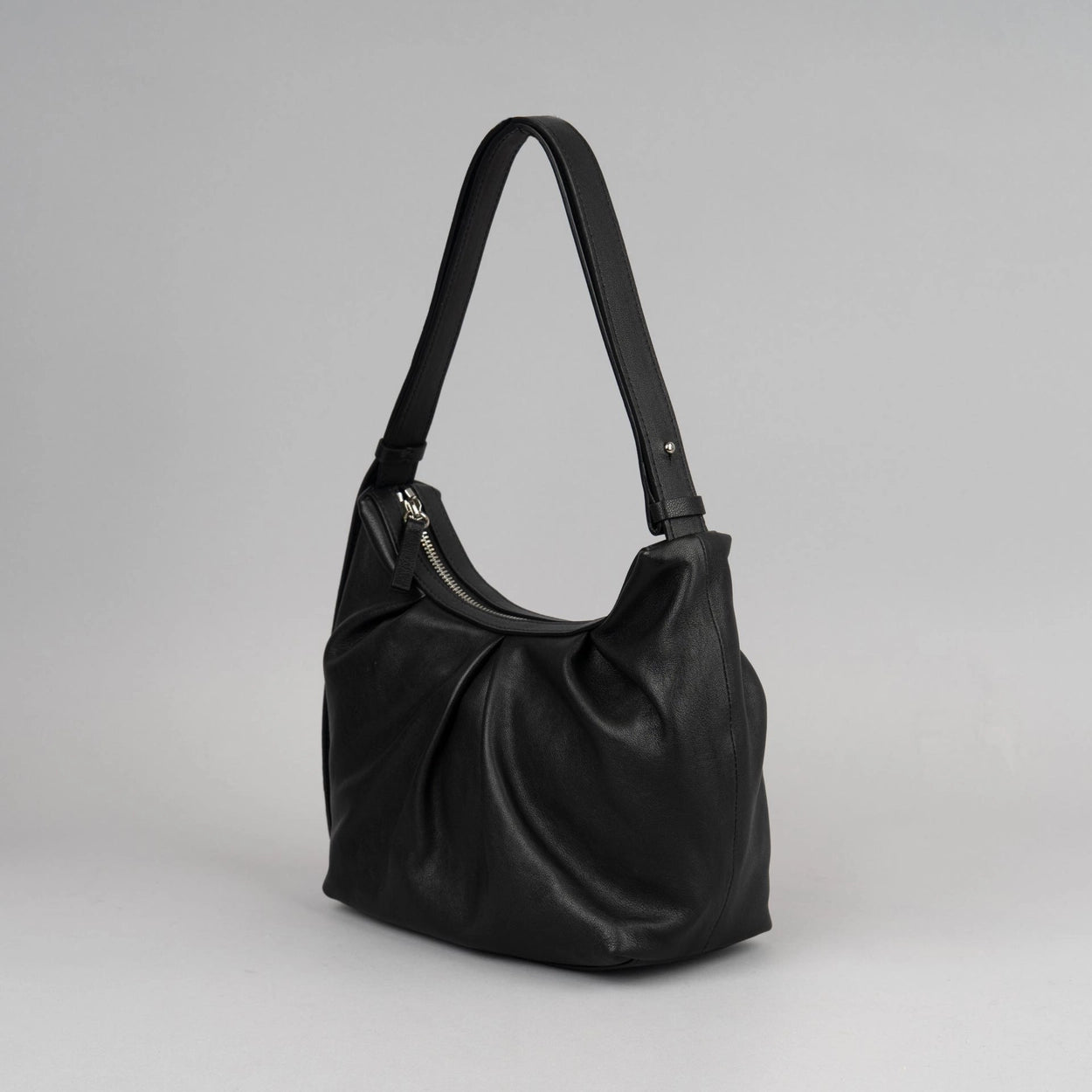 B198 Puff Bag (羊皮)