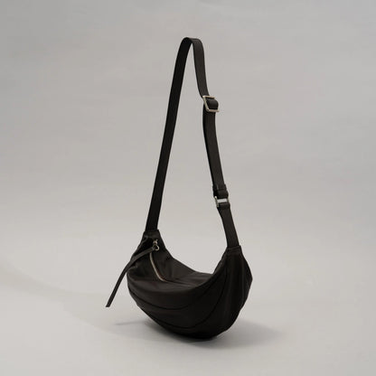 Mardi; mardi mercredi; 韓國代購；代購；korea; bag; leather; handbag; 牛皮；羊皮；手袋；皮袋；bucks & leather; fashion; 時裝； 韓國；正貨；正版；正品；韓國直送；代購直送；衛衣；hoodie; 東大門