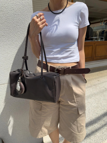 B222 羊皮&牛皮｜Magnetic Brick Shoulder Bag