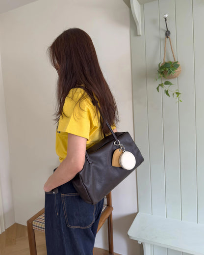 B222 羊皮&牛皮｜Magnetic Brick Shoulder Bag