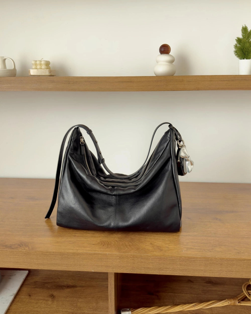 B217  羊皮｜Oversized Carry Bag